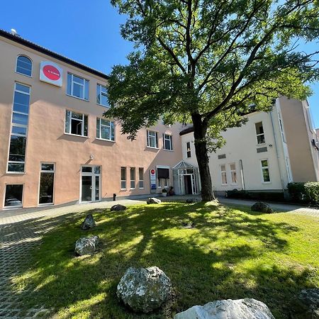 1, 2, Sleep Boardinghouse Unterschleissheim Zentrum מראה חיצוני תמונה