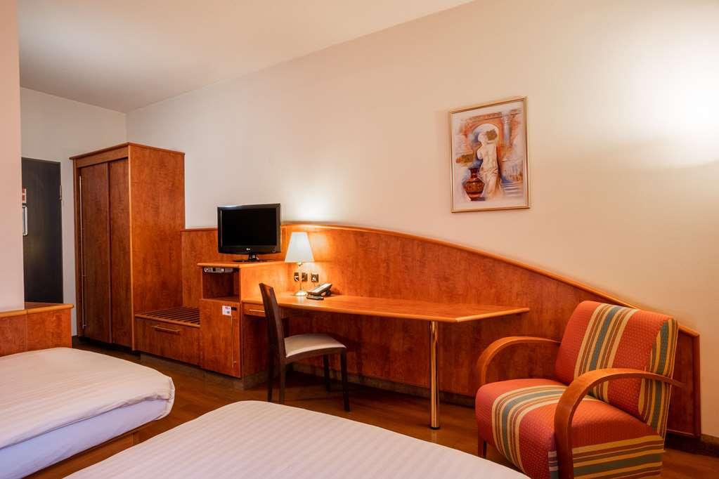 1, 2, Sleep Boardinghouse Unterschleissheim Zentrum חדר תמונה