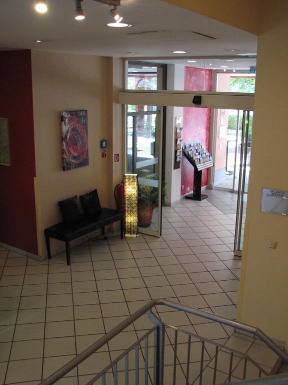 1, 2, Sleep Boardinghouse Unterschleissheim Zentrum מראה חיצוני תמונה